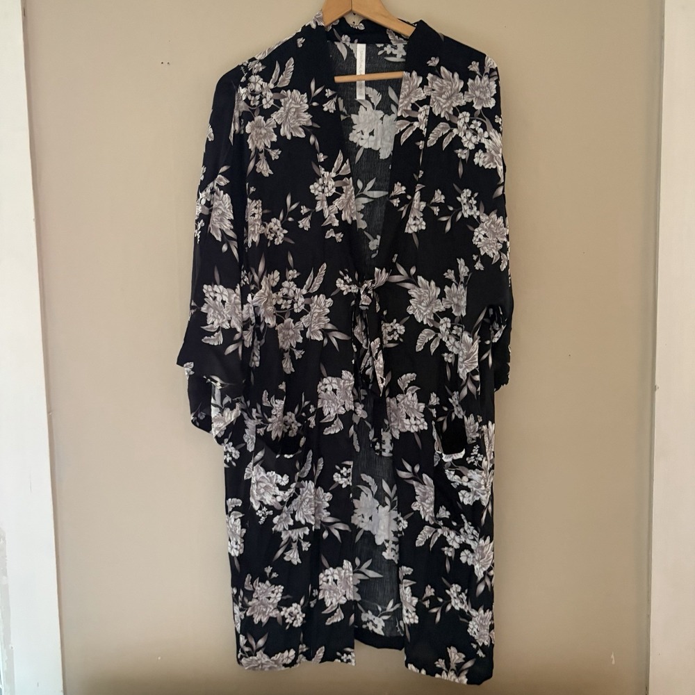 Womens Black Floral Kimono One Size Tie Front Boho Hippie Festival Coachella